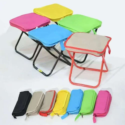 Estuche plegable para bolígrafos con banco portátil tipo banco de paja — bolso creativo que se convierte en mini banco para exteriores, ideal para personas perezosas que desean llevar un asiento miniatura donde quiera que vayan.